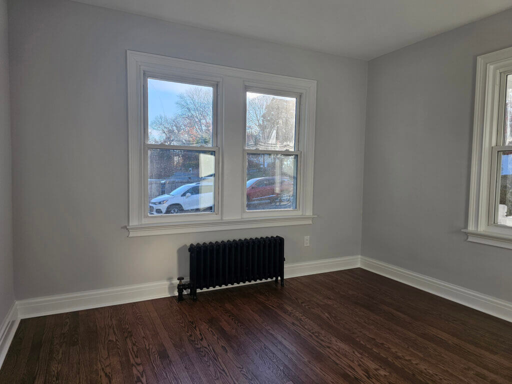 31 Wyckoff Ave, Interior 1